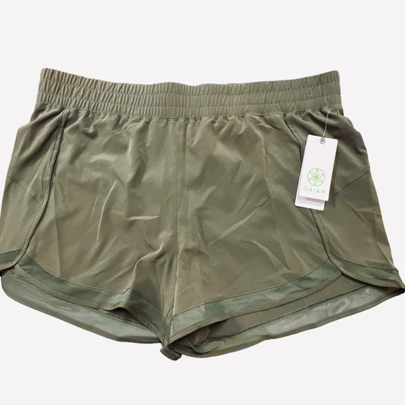 Gaiam Women's Warrior Yoga Short Bike & Running Activewear Shorts Green Size XL - Picture 5 of 9